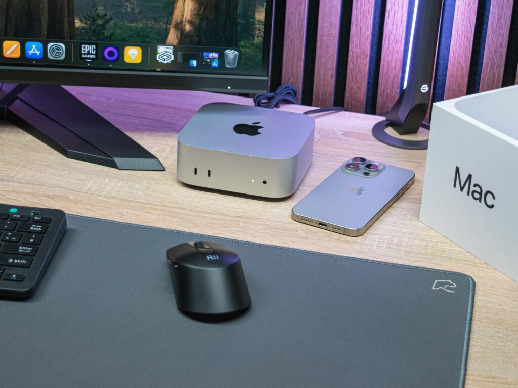 Mac mini 2025: Big Power in a Small Package