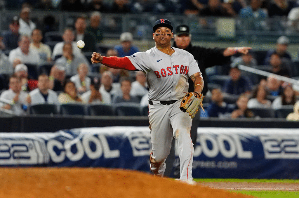 Rafael Devers Ignites Giants’ Championship Dreams as Red Sox Signal Bold New Era