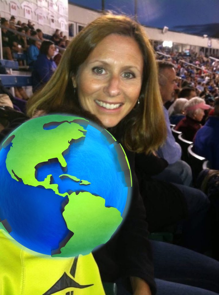Coldplay Concert Kiss Cam Scandal: Fan Speaks Out After Filming Astronomer CEO’s Intimate Moment