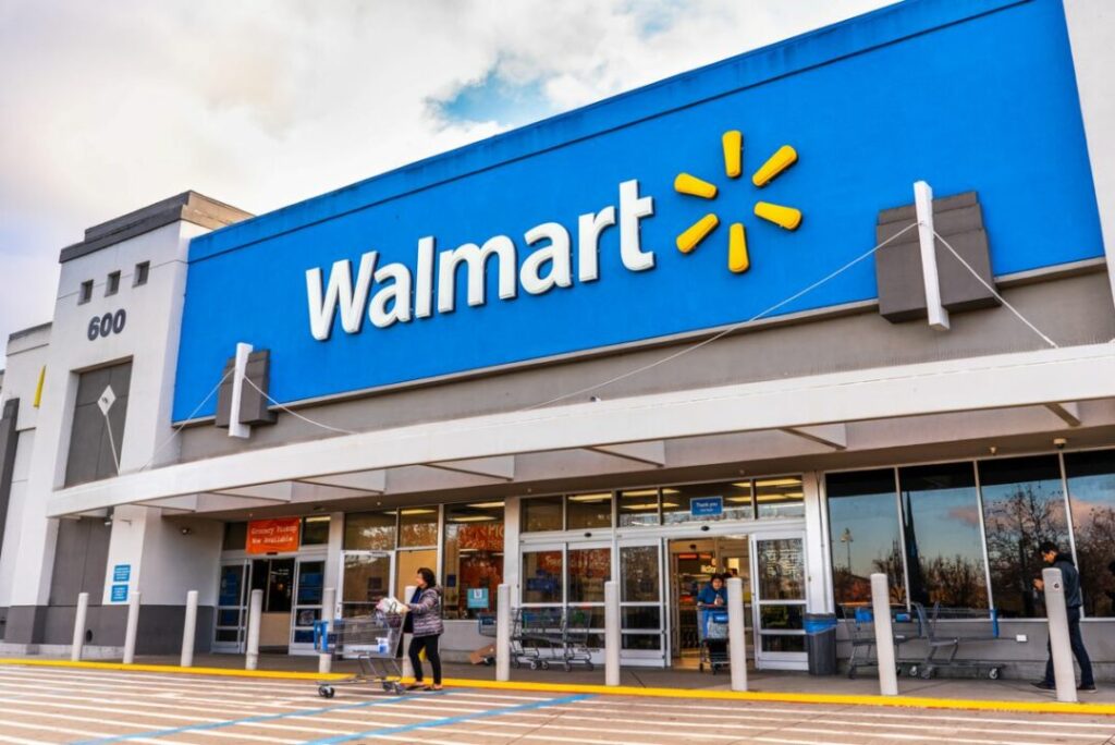 Walmart Recalls Ozark Trail 64 oz Water Bottles Over Laceration and Impact Risks
