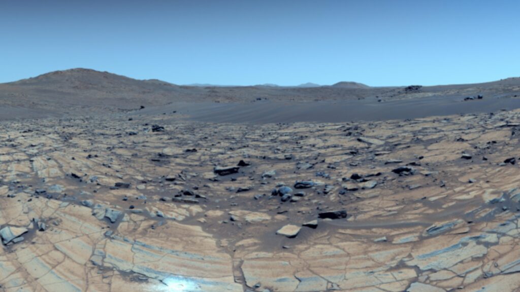Helmet on Mars? NASA’s Perseverance Unveils Strange Rock Formation