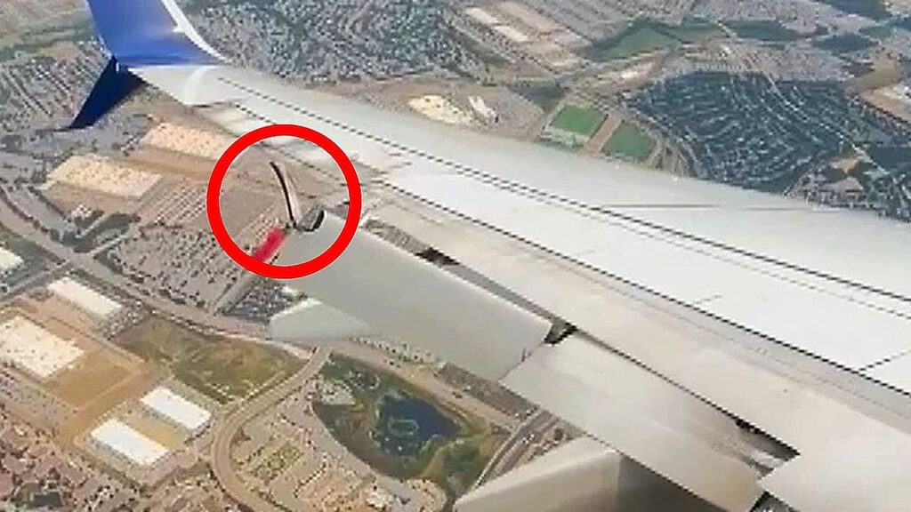 Emergency in the Sky: Delta Airlines plane 737 Loses Part of Wing During Flight
