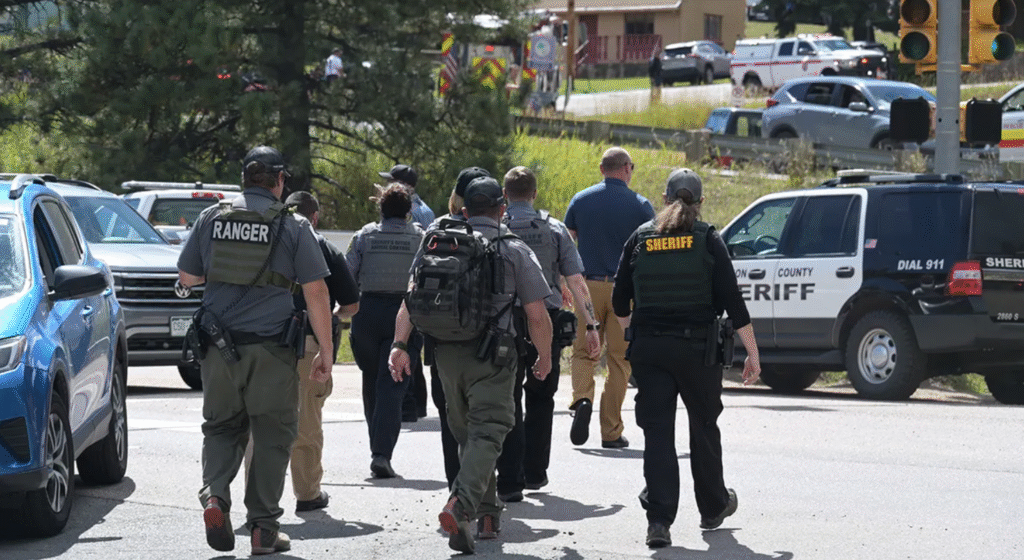 Colorado School Shooting : 2 students wounded in shooting at Evergreen High School
