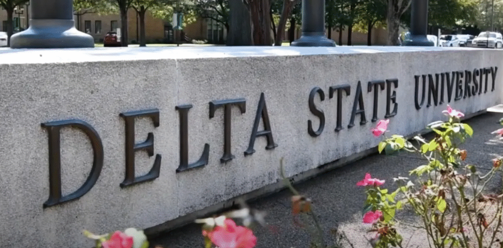 Delta state university : Student’s Body Found Hanging in Tree